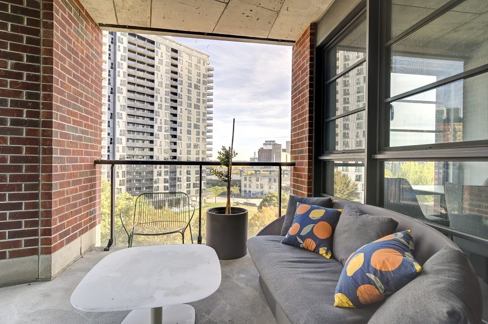 1320 Rue Olier, 802
