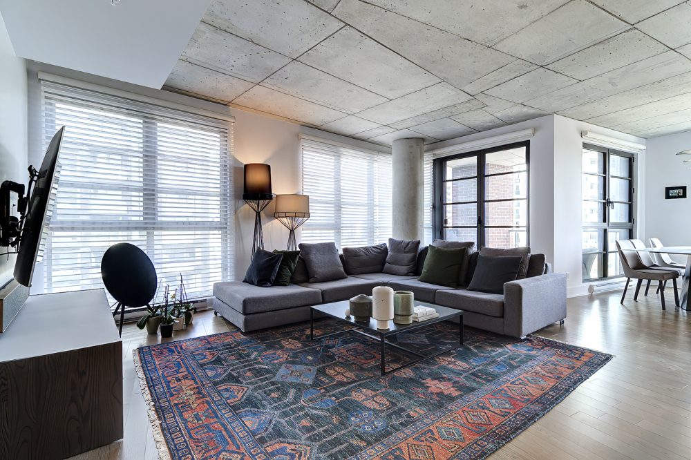 1320 Rue Olier, 802